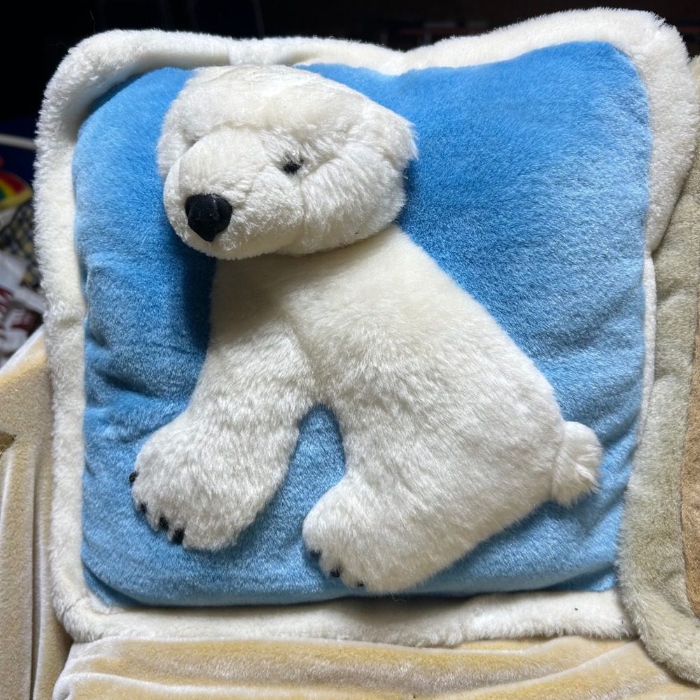 JAAG Plush 3D Wolf and Polar Bear Throw Pillows Set of 2 Blue Tan Faux Fur Lodge - Picture 3 of 14